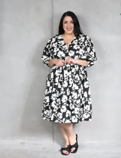 Betty Dress - Cream Blossom