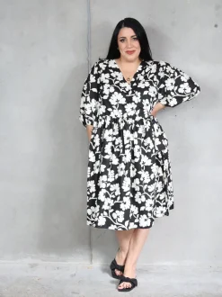 Betty Dress - Cream Blossom