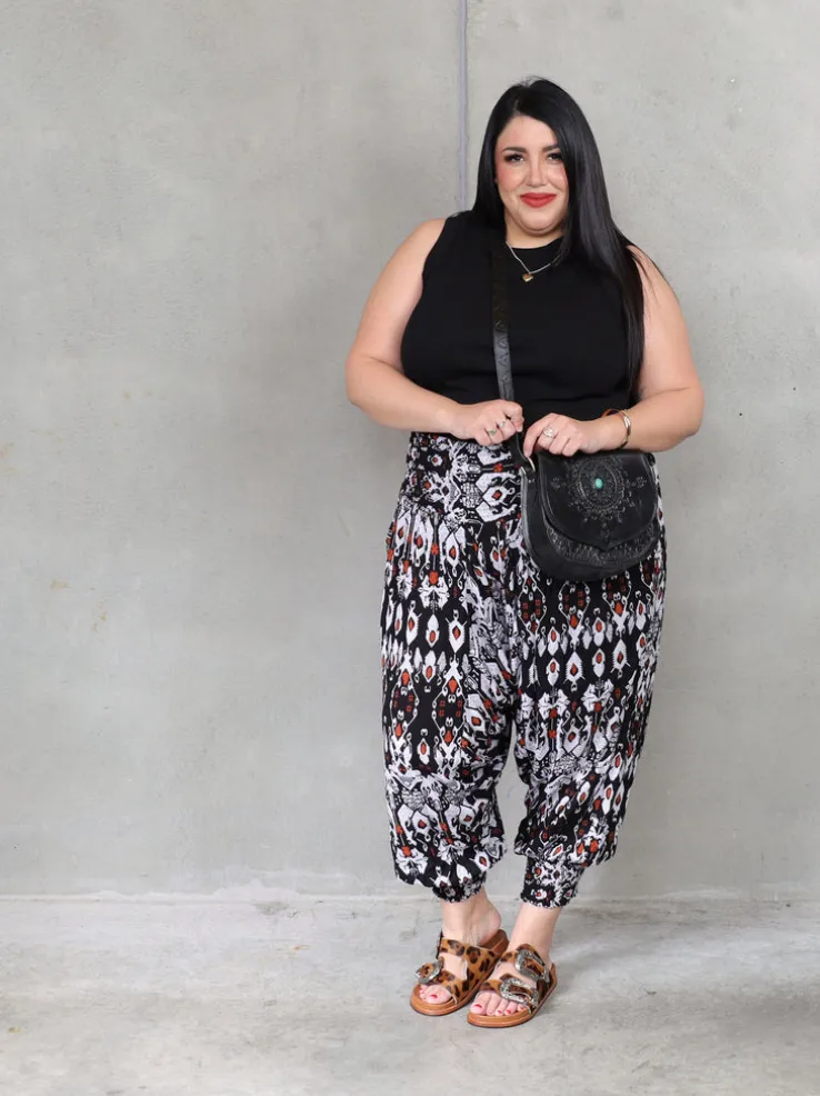 Carved Saddle Bag - Black