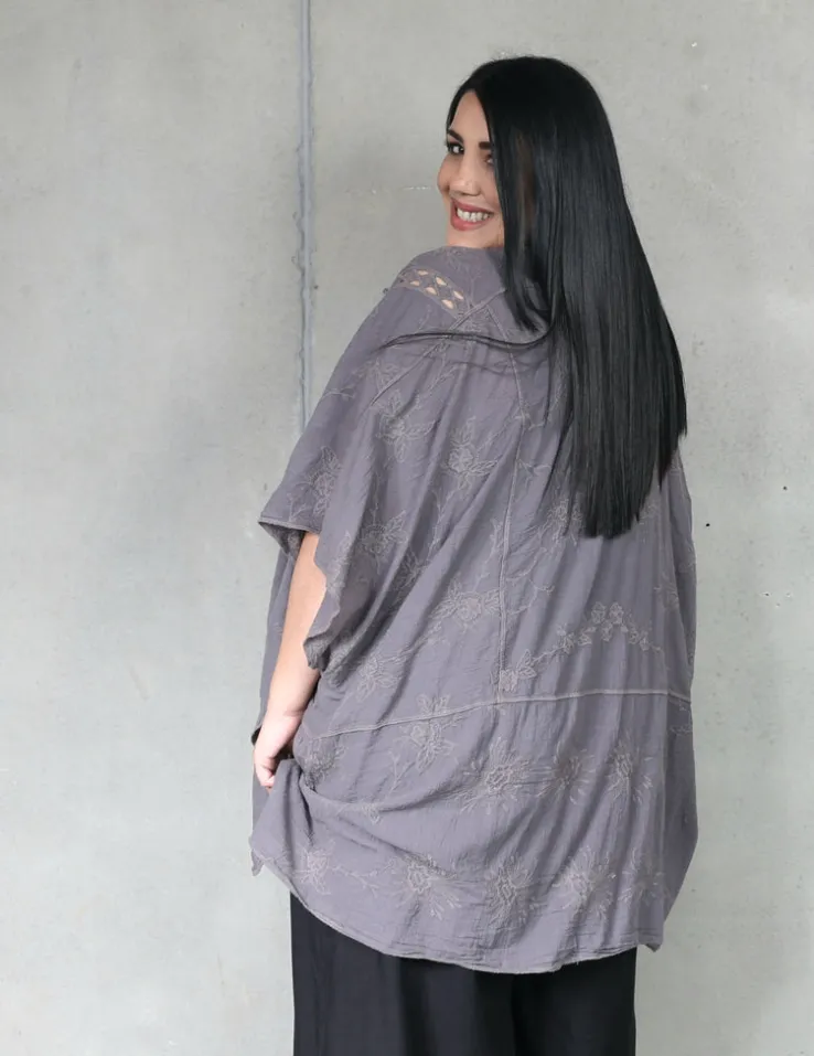 Fleur Cape - Graphite