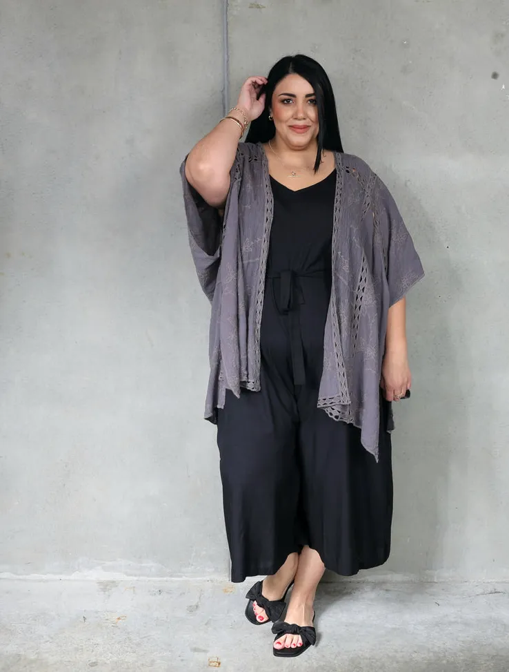 Fleur Cape - Graphite