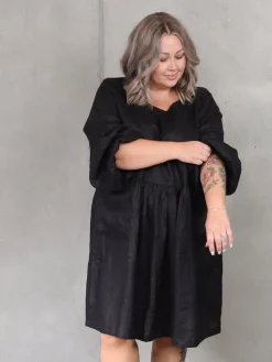 Willow Pocket Dress - Black Linen